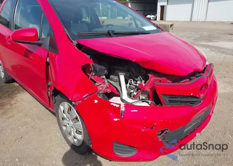 2012 Toyota Yaris L z USA, uszkodzony, nr VIN JTDJTUD37CD515873